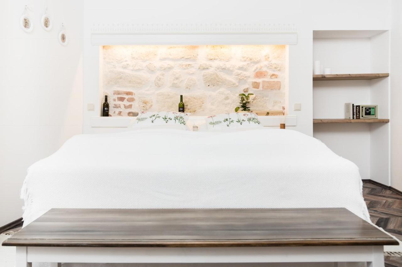 Hotel Madarlatta Vendeghaz Fertőrákos Zewnętrze zdjęcie